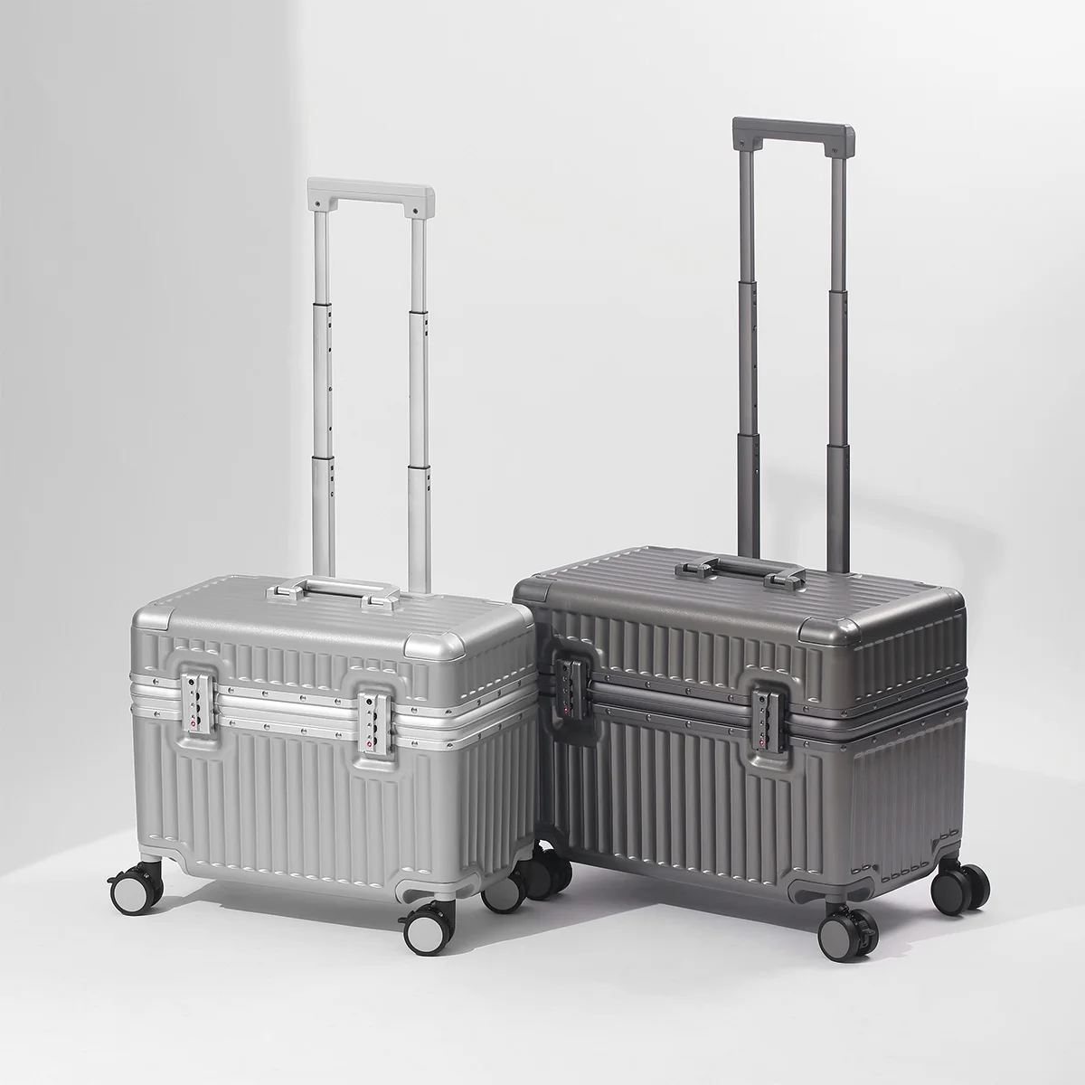 Aluminum Frame Carry On Luggage - กระเป๋าเดินทางโครงอะลูมิเนียมขนาด 18 นิ้ว พร้อมระบบล็อค TSA กระเป๋าเดินทางแบบแข็ง