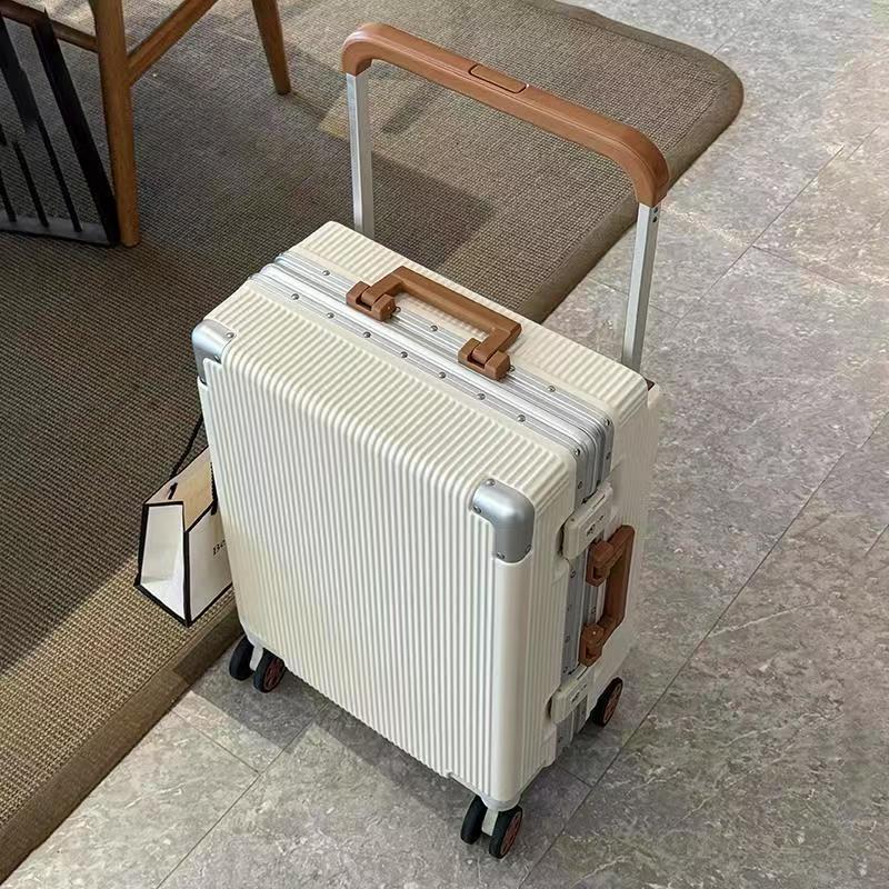 กระเป๋าเดินทางแบบล้อลากขนาดใหญ - Aluminum Frame Carry On Luggage บทวิจารณ์และราคา