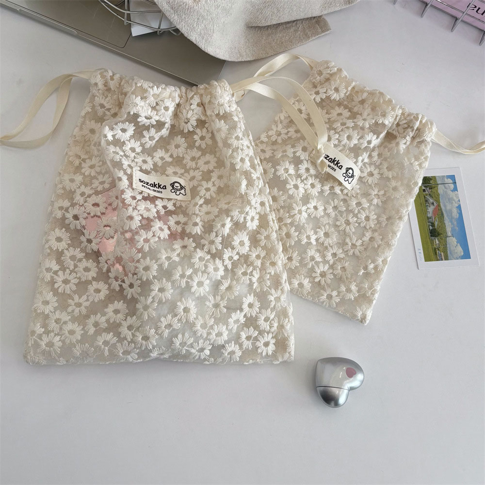 กระเป๋าเครื่องสำอางผ้าตาข่ายปั - Cosmetic Bags บทวิจารณ์และราคา